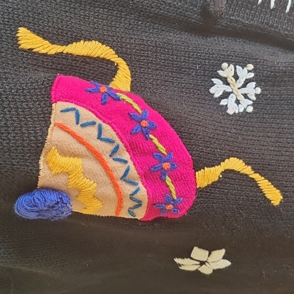 Christmas crochet Vest Size Large - Picture 8 of 13